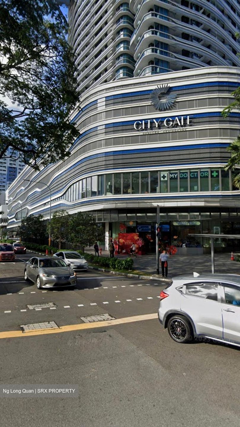 City Gate (D7), Retail #581334011